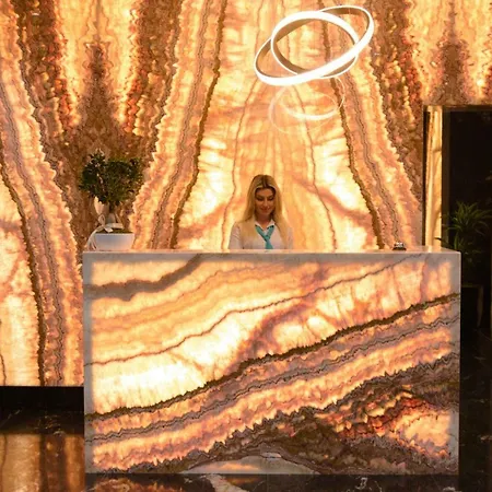 Emerald Boutique Hotel 4*