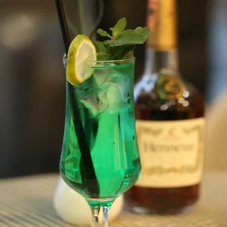 酒店 Emerald Boutique 4*