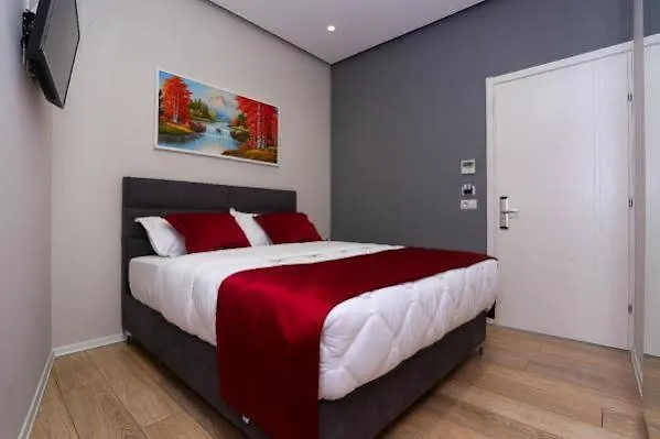 Emerald Boutique 4* Tirana