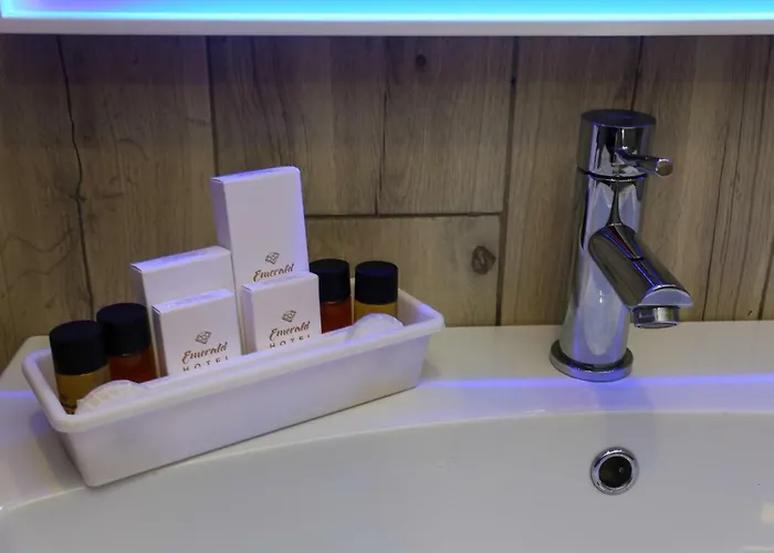 Emerald Boutique Szálloda Tirana