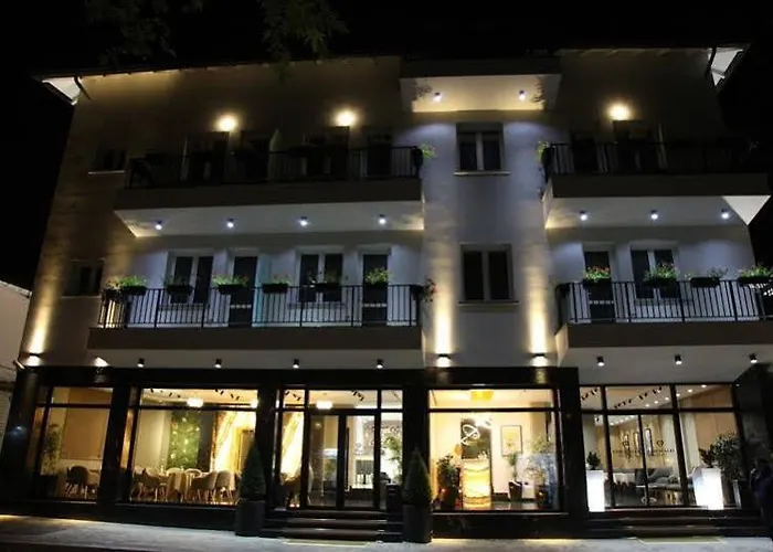 酒店 Emerald Boutique 地拉那